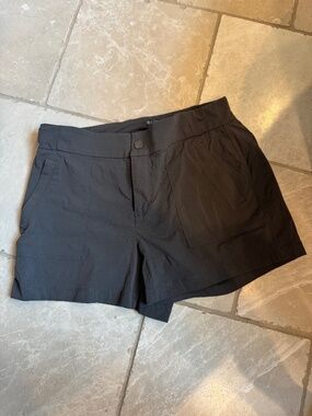 Athleta Trekkie North Shorts